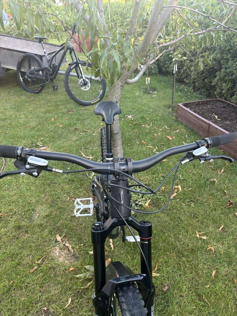 YT Industries Jeffsy
