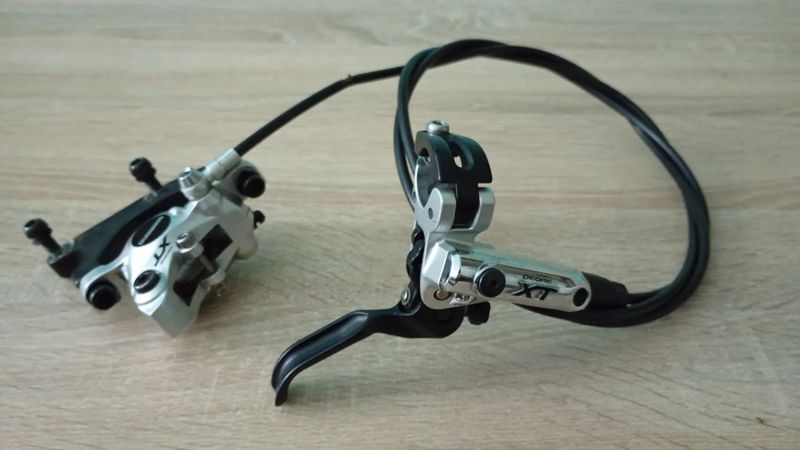 brzdy Shimano Deore XT BL-M785