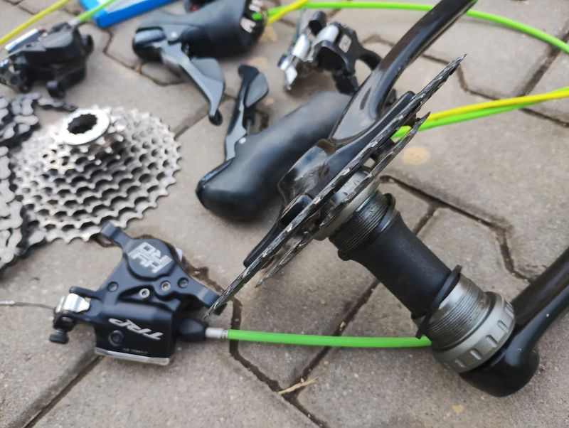 Sada na gravel Shimano