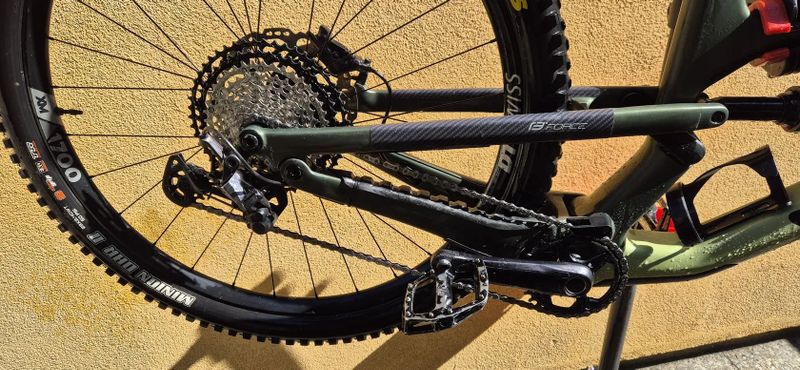 Canyon Spectral CF8