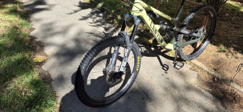 Canyon Spectral CF8