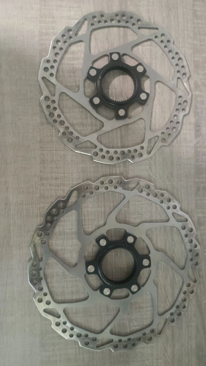 Kotouče SHIMANO SM-RT54
