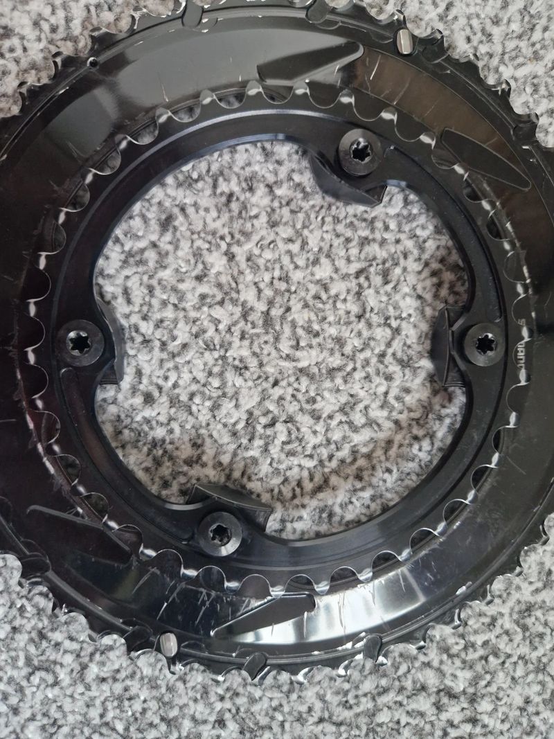REZERVOVÁNO Převodníky Dura Ace FC-R9200 50/34