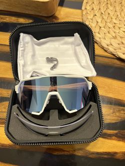 100%, S3 - Matte White - HiPER Blue Multilayer Mirror Lens 