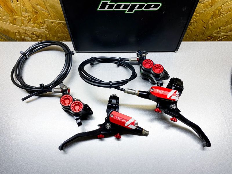 Brzdy Hope Tech 4 e4