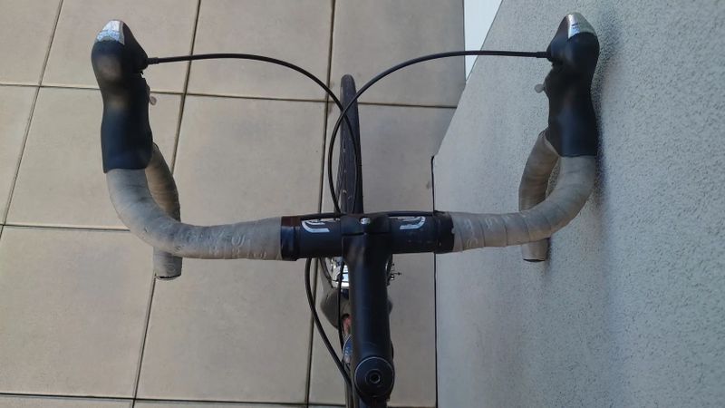 Silniční kolo Prodoli, karbon, Ultegra, vel. 56