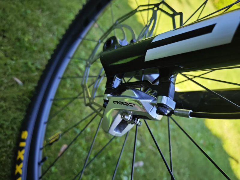 Celoodpružený top model QM FS10 SRAM XX T-type Transmission AXS 1x12 