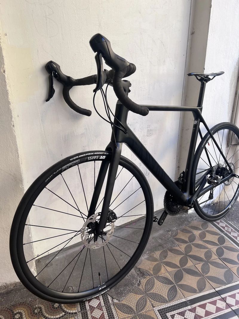 Canyon Ultimate CF SL Disc 7.0 (2018)