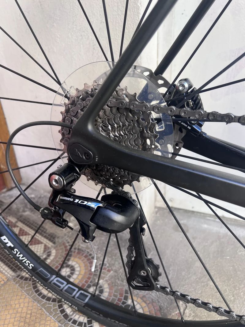Canyon Ultimate CF SL Disc 7.0 (2018)