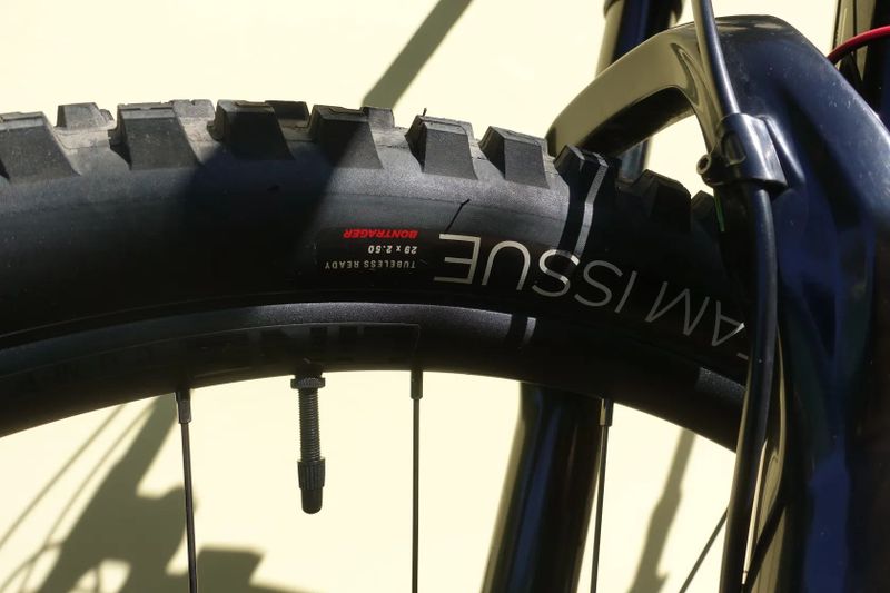 Trek rail 9.7.NX