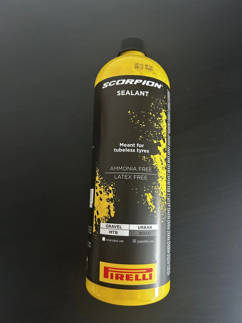 Tmel Pirelli + Tubeless ventilky