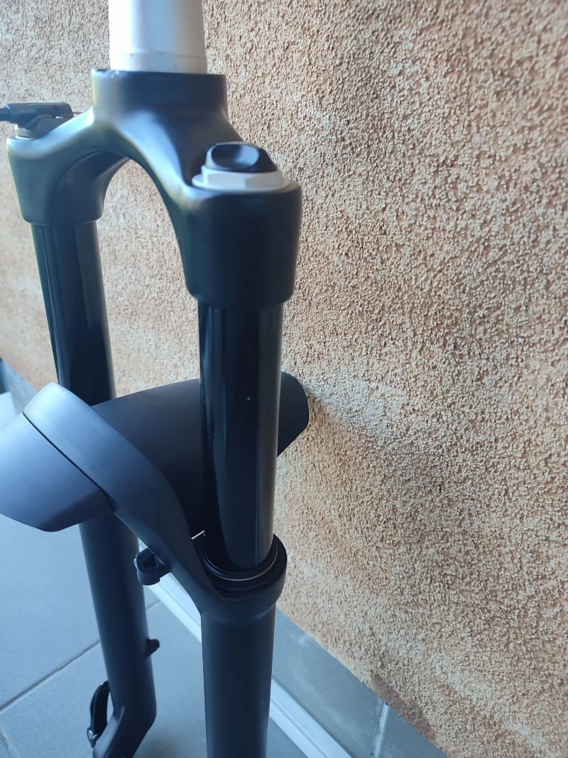 SR Suntour Raidon34 Rl-R, 29" boost, 130mm + packeta ZDARMA 