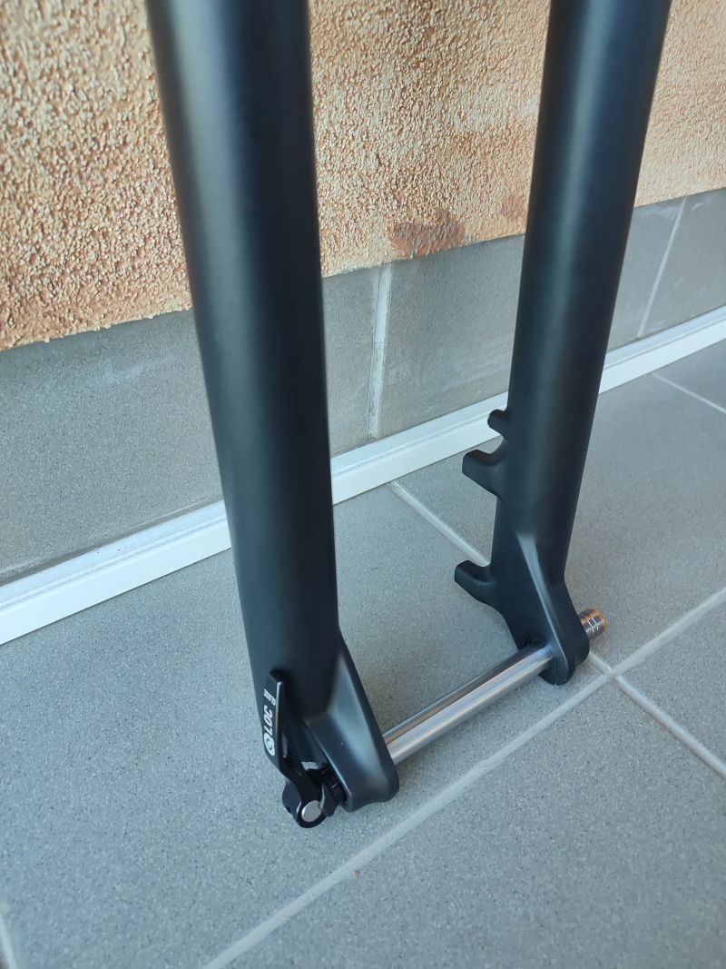 SR Suntour Raidon34 Rl-R, 29" boost, 130mm + packeta ZDARMA 