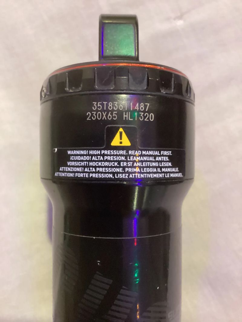tlumič ROCK SHOX super deluxe RCT 
