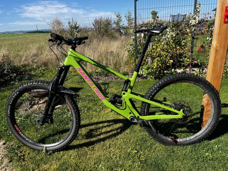 Santa Cruz Nomad V5