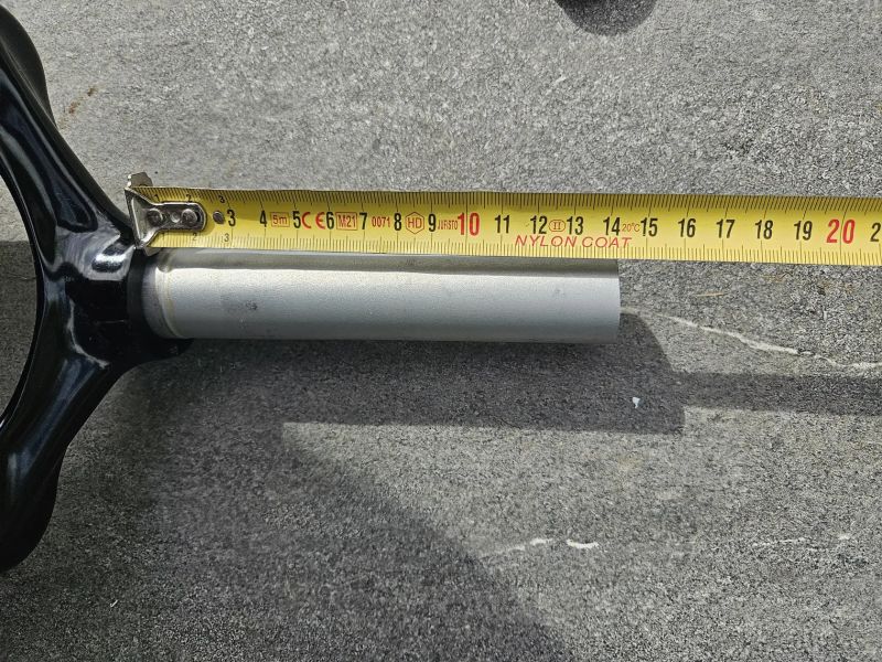 Karbonová pevná vidlice FORCE 445, 26" + 27,5", AHEAD 1 1/8", pro diskové brzdy