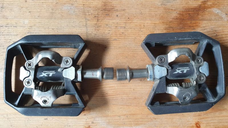 pedály Shimano PD-T8000