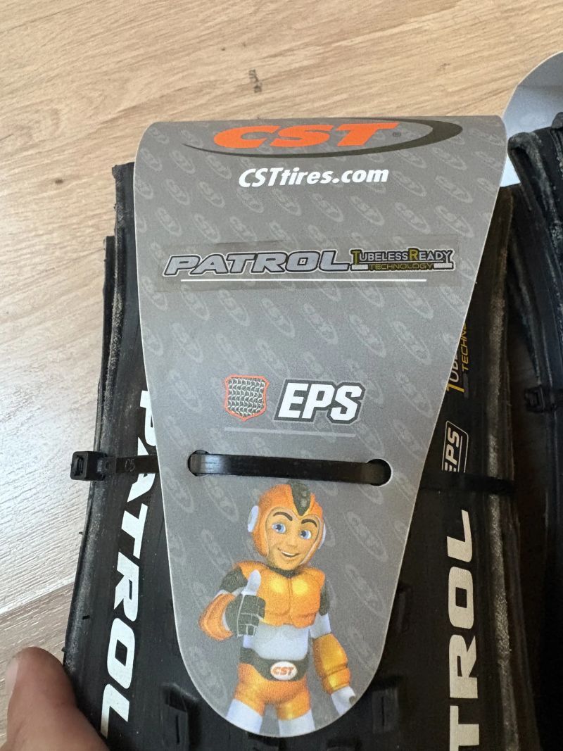 Tubeless pláště CST Patrol