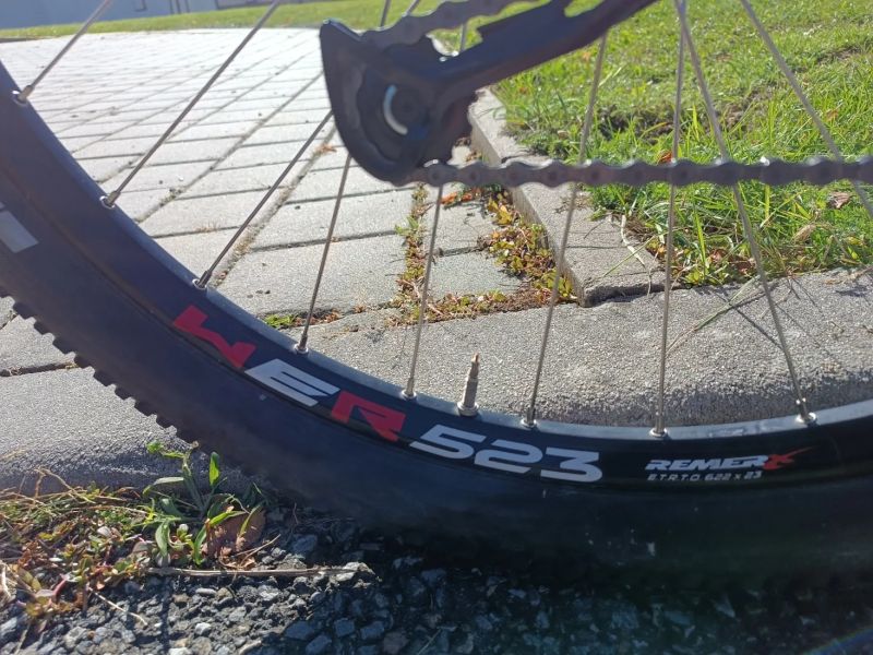 MTB Apache, pevná vidlice Merit