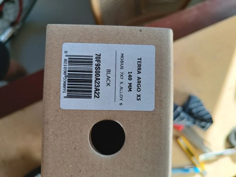 Prodám sedlo Fizik Terra Argo X5 140 mm