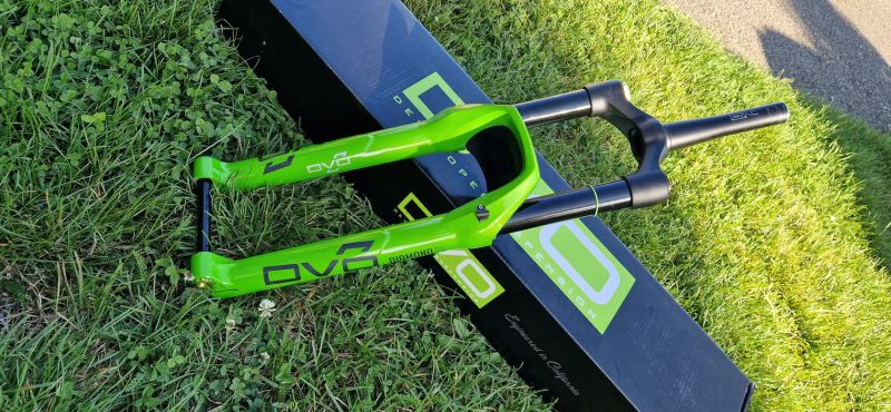 Vidlice DVO Diamond D1 
