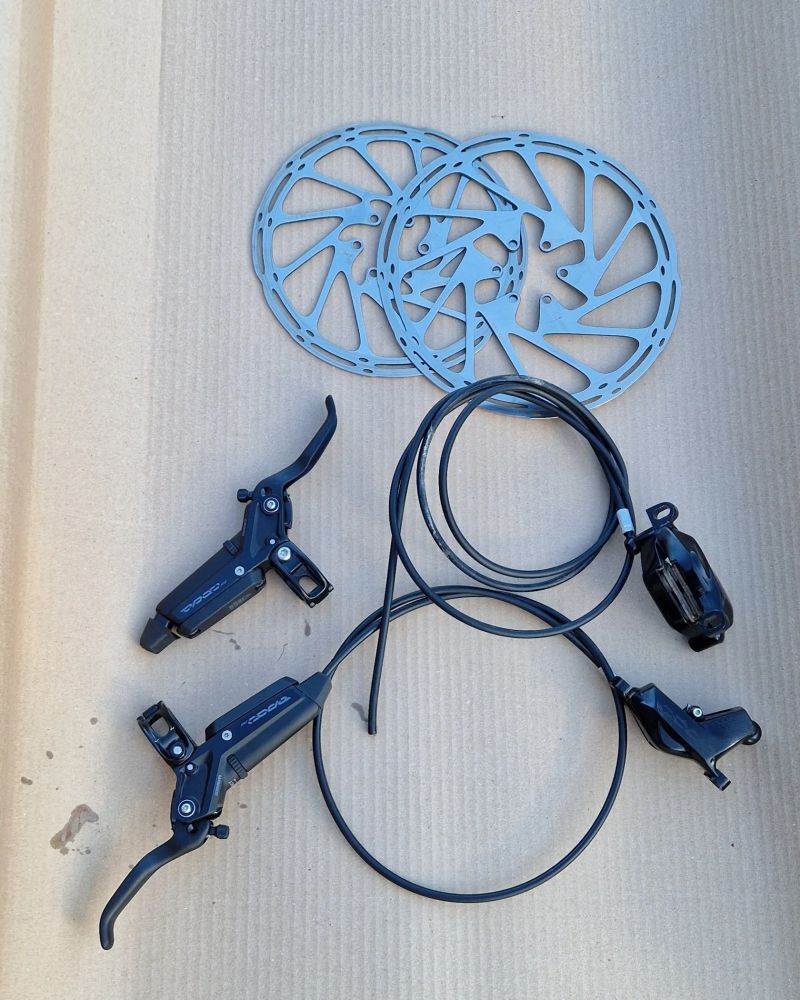Brzdy Sram Code Silver 