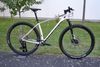 Scott Scale 930 White (L) Top Stav