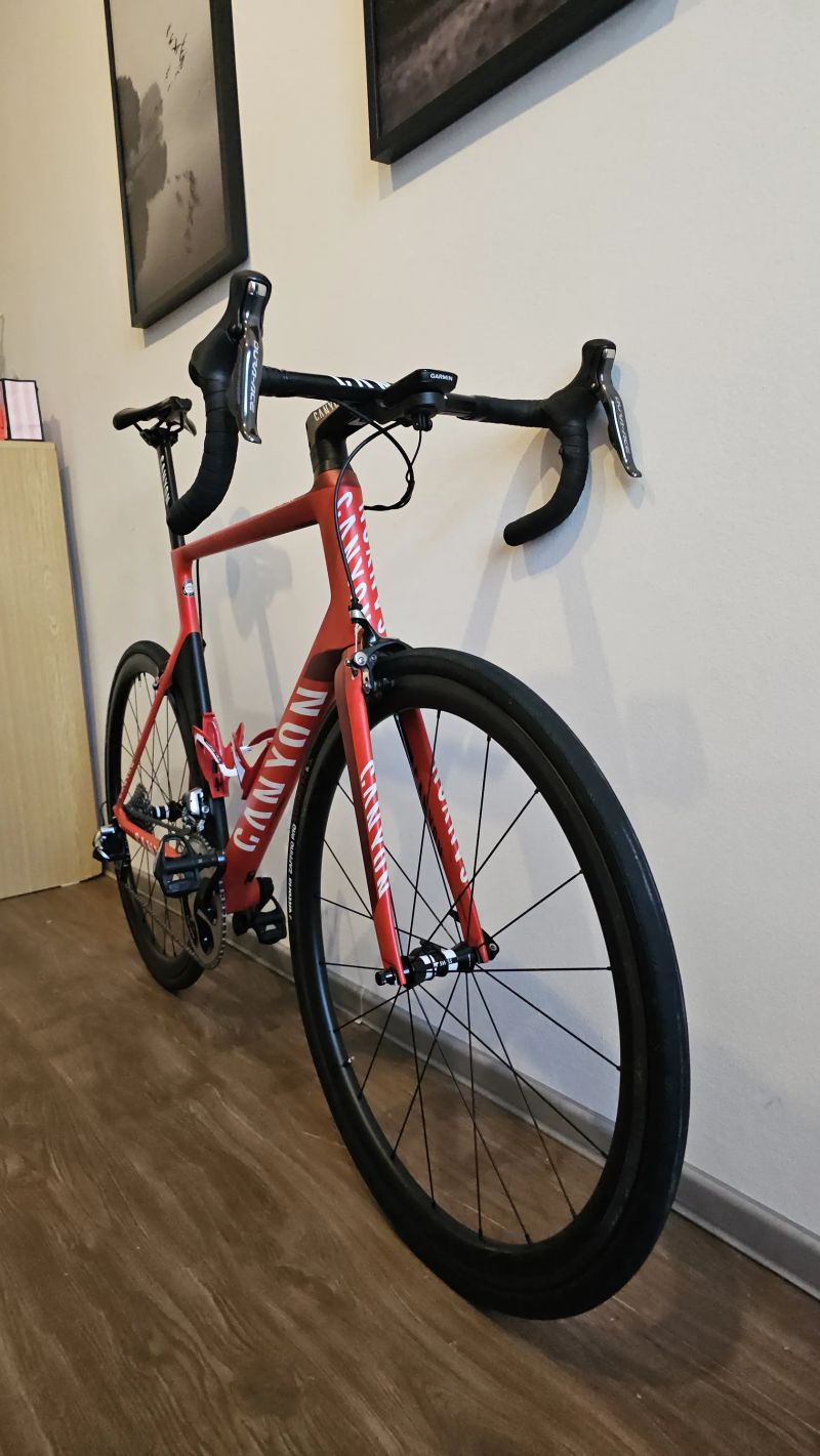 Canyon AEROAD CF SLX Dura-ace Di2