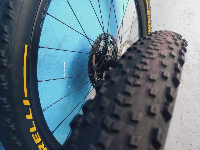 MTB kola JAVAX/DT SWISS