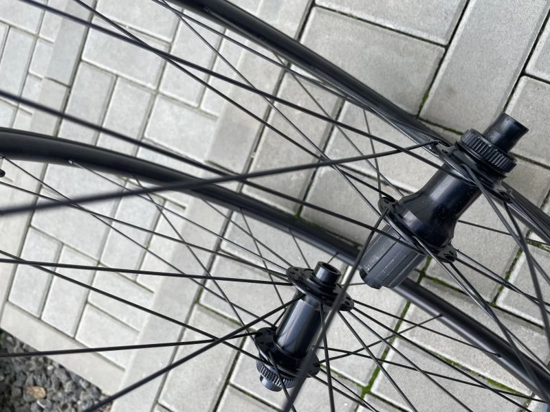 Specialized R470