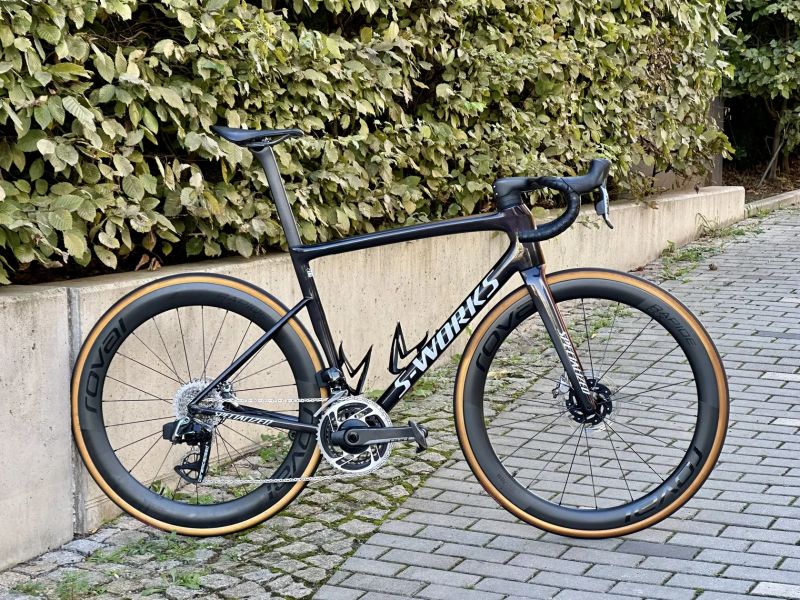 Specialized S-Works Tarmac SL8 / Sram Red AXS / Power Meter / Ceramic Speed OSPW