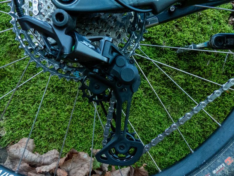 Trek Slash 9.8 XT gen. 6 - úplně nový rám! full 29" vel. M/L