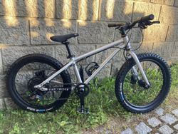 Early Rider Seeker 20