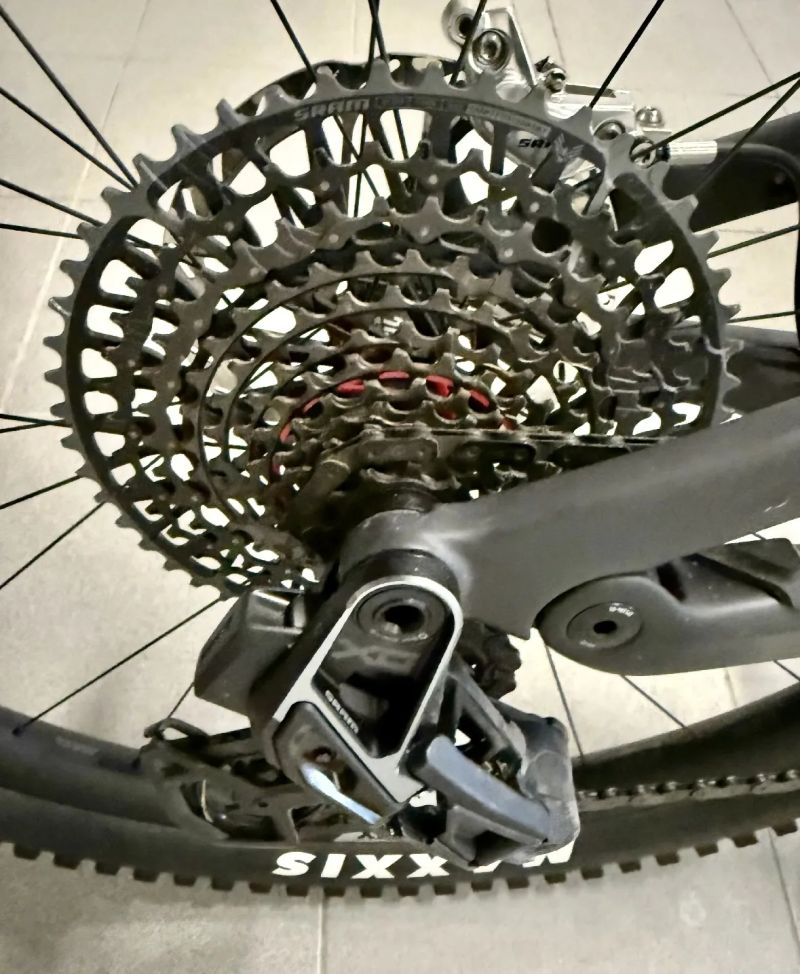 Canyon Spectral 125 CF LTD