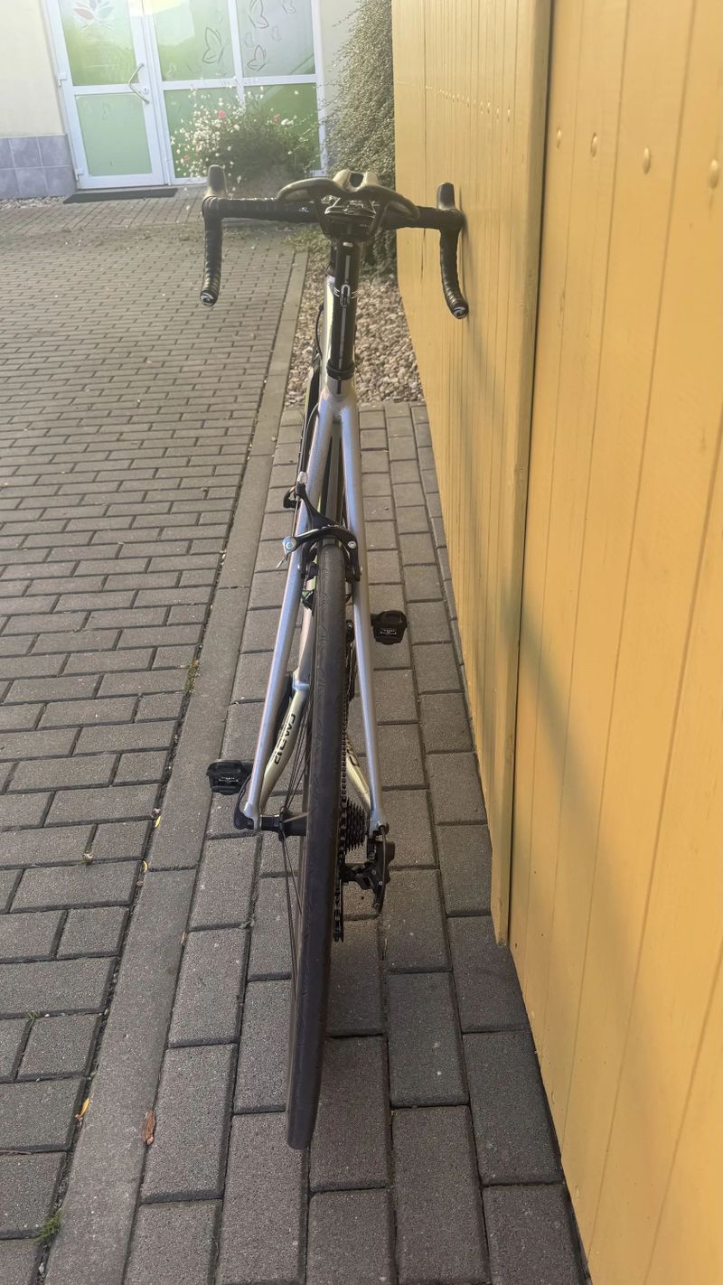 Cannondale Cannondale CAAD12 – vel. 56 – karbonová kola