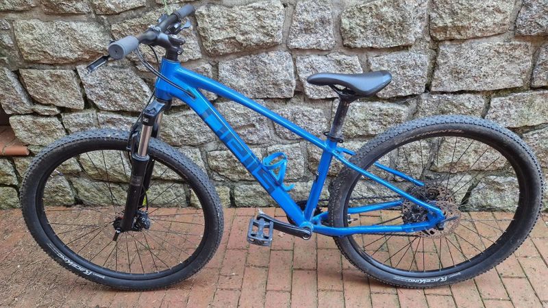 Pells Juniorské kolo PELLS Razzer Jr 2 Blue