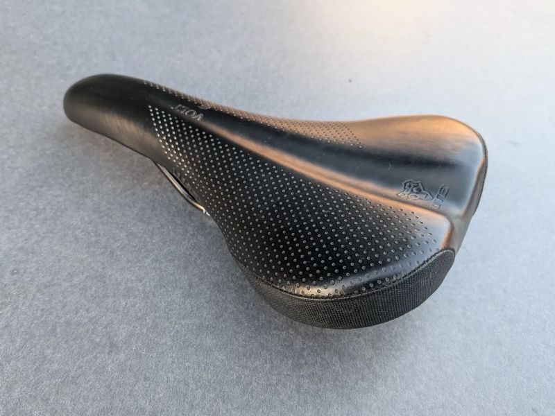 sedlo WTB Volt Steel Medium