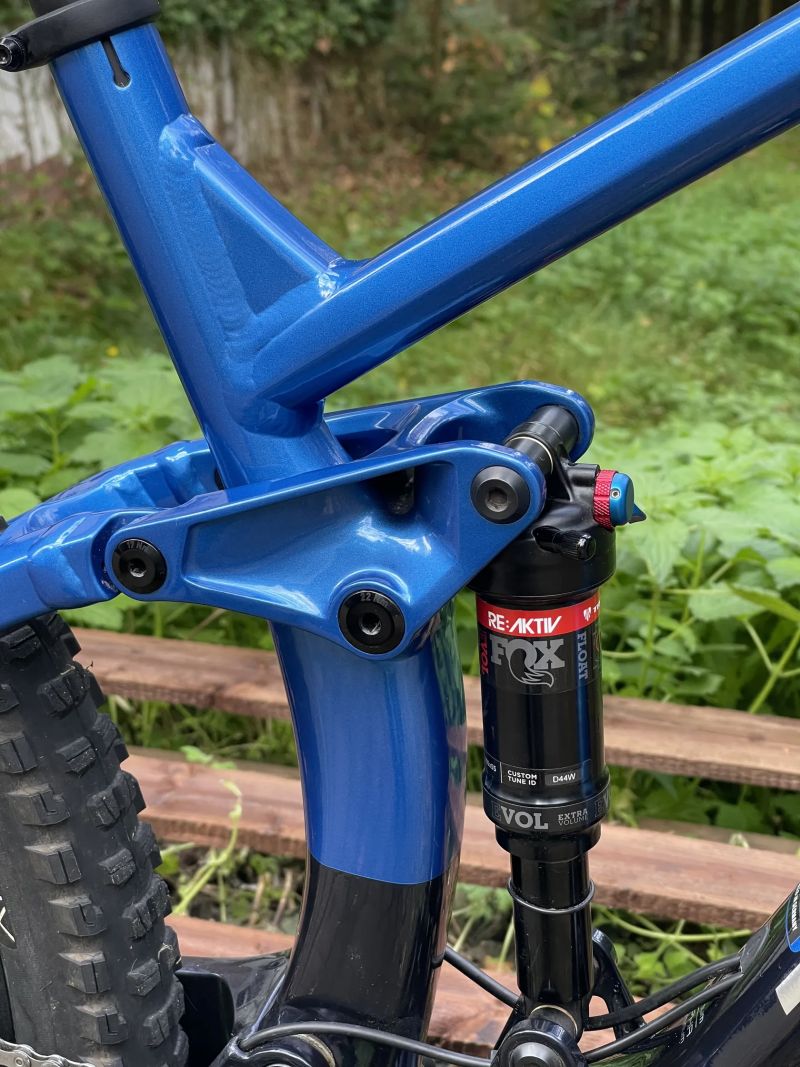 Trek Fuel Ex 8 XT,velikost M 165-177cm Fox 34, Deore XT, ethirteen kliky a kazeta