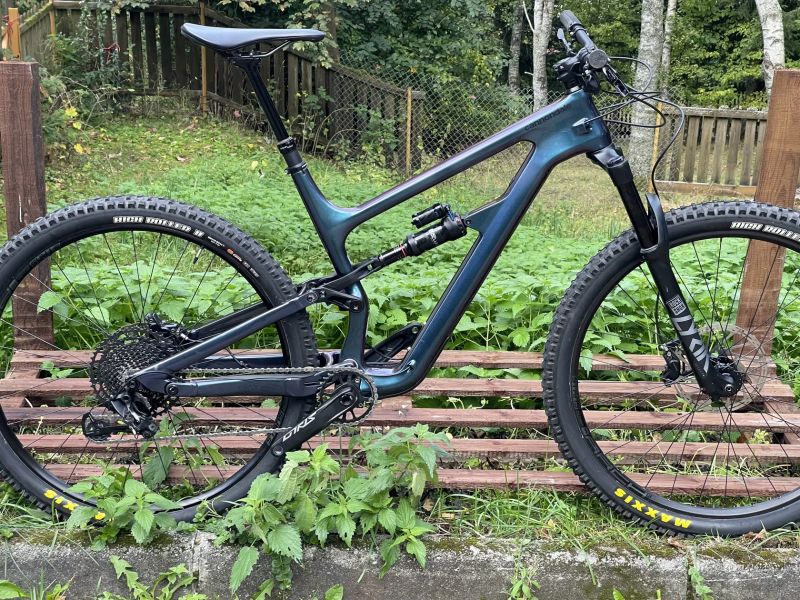 Cannondale Habit, velikos L, Rock shox Lyrik