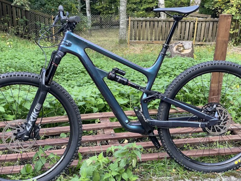 Cannondale Habit, velikos L, Rock shox Lyrik