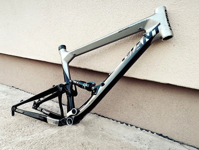 Giant Anthem Advanced Karbón 