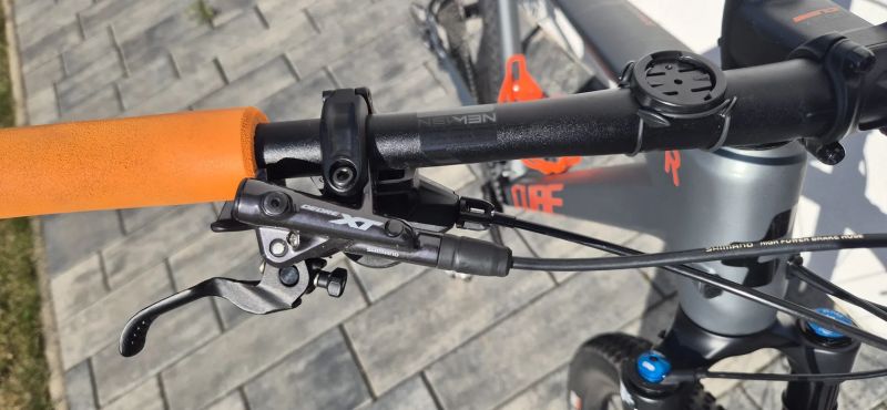 Cube Reaction C62 Race karbon