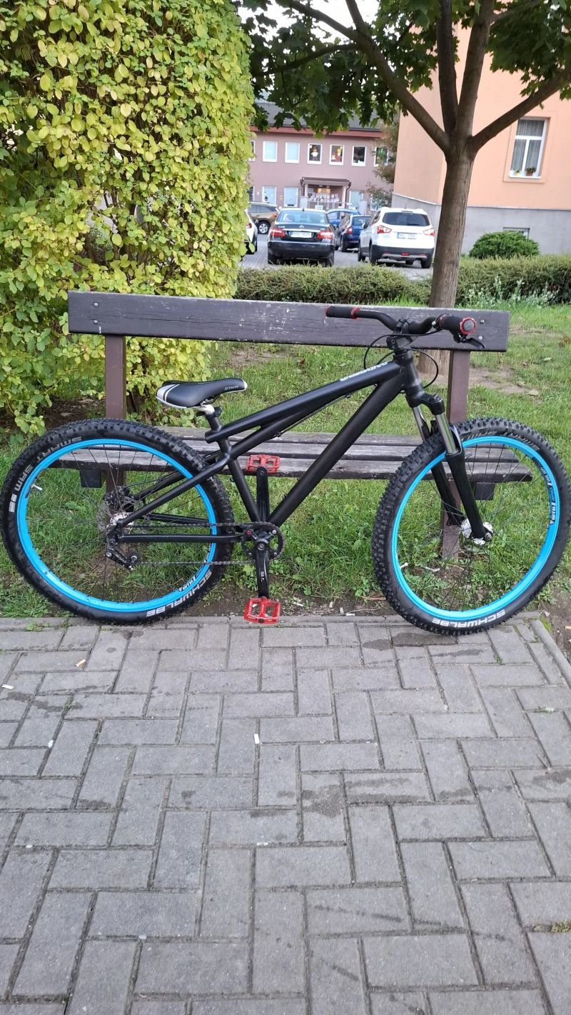 GT Dirt jump kolo