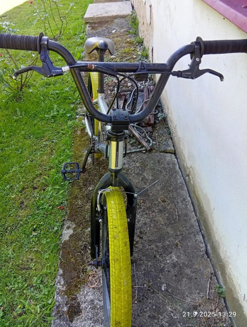  Kolo bmx 1500kc!!