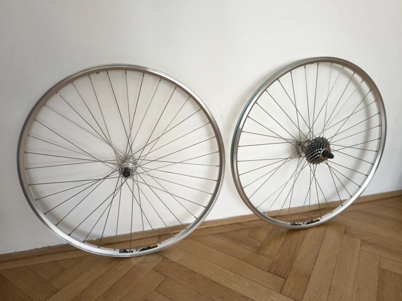 Campagnolo Xenon 9sp. + kola Mavic