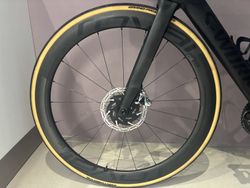 Zapletená kola ROVAL Rapide CL50