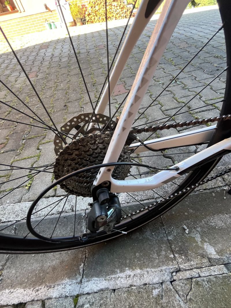 Specialized Sirrus Comp Carbon