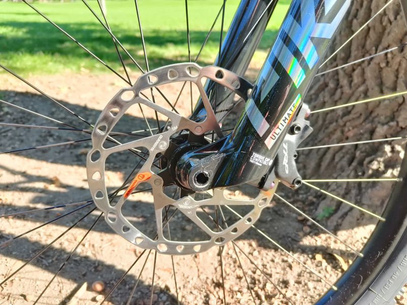 GT Sensor carbon
