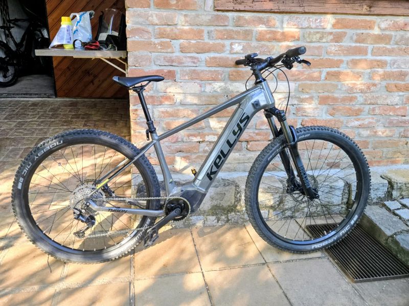 Kellys Tygon R50 P, brzdy Shimano XT, teleskopka 