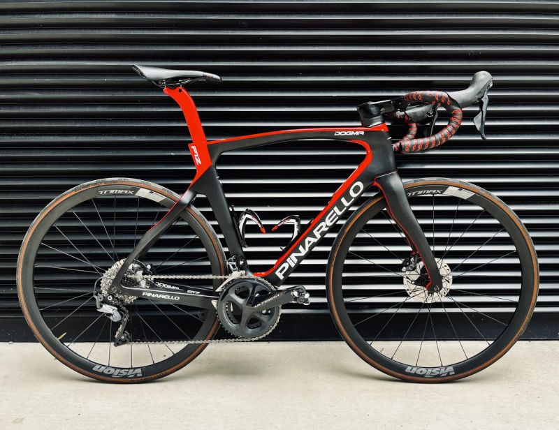 Pinarello Dogma F12 karbon 2022 - MOST Talon riditka - Komplet Ultegra